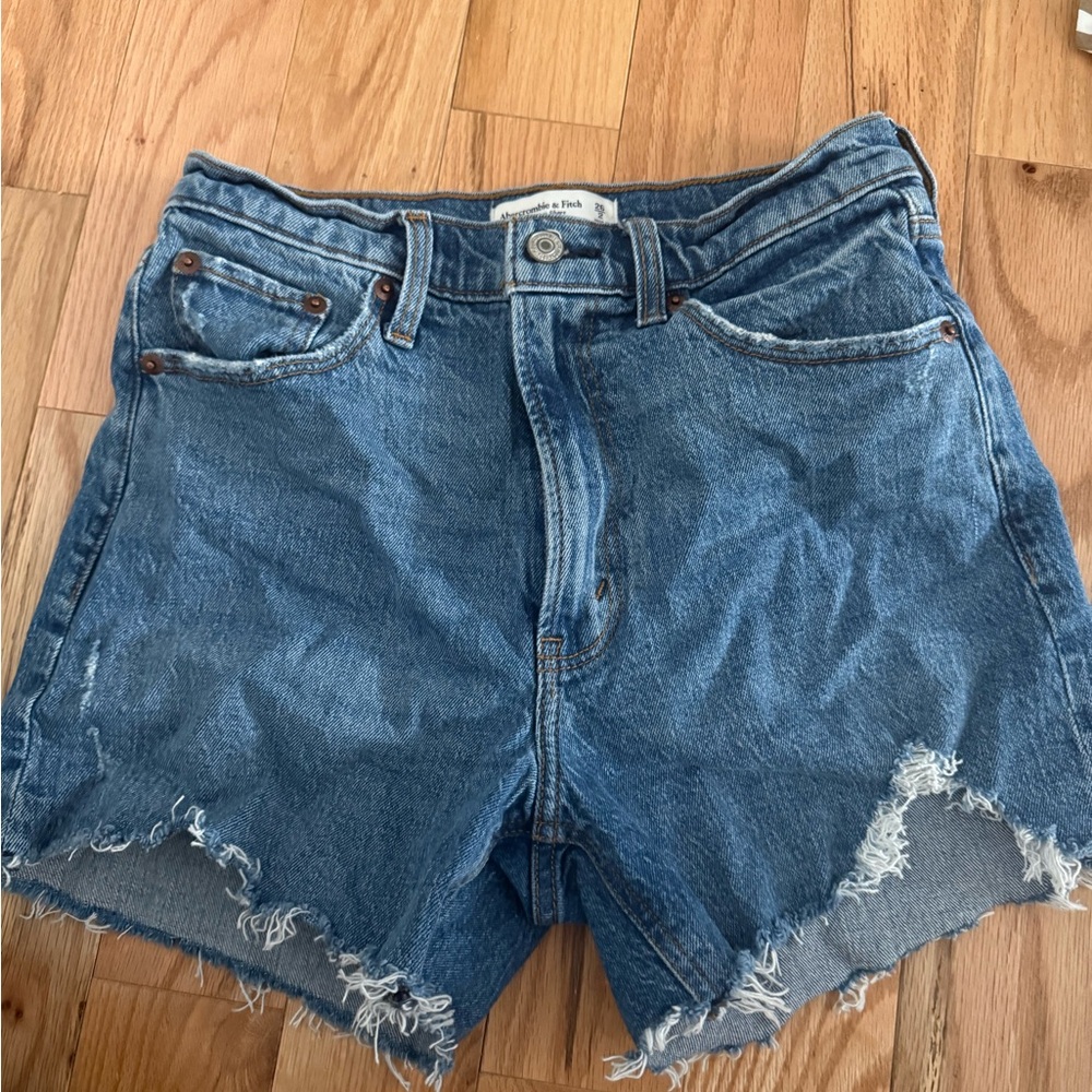 Abercrombie Mom Denim Cutoff Shorts 26